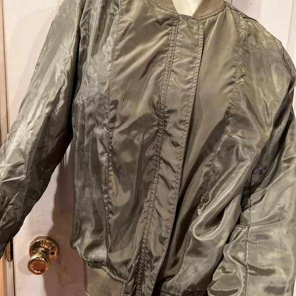 Bomber jacket - Picture 6 of 8
